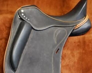 English Saddle with detailing