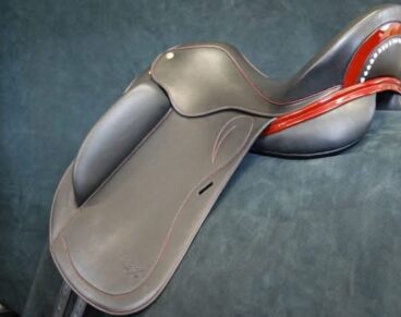 English Saddle with detailing