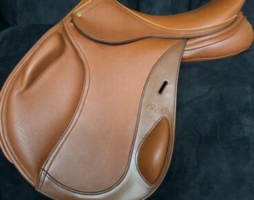 English Saddle with detailing