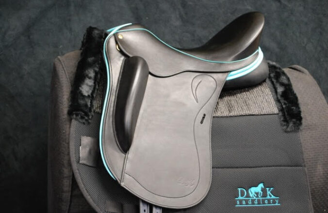 Bond II Dressage Saddle